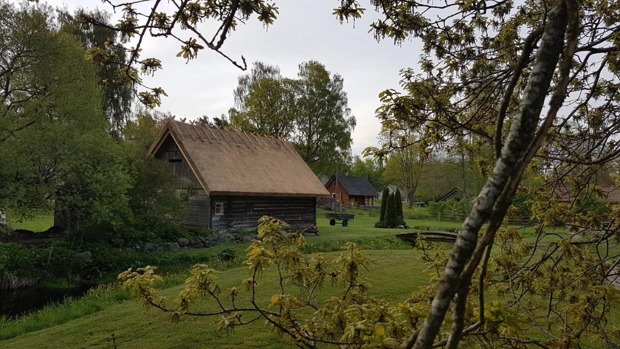 Ruhnu Bullers-Gita Talu Guest House Eksteriør bilde